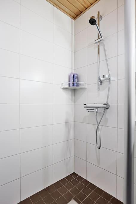Rauhallinen Kolmio Omalla Saunalla Tampereen Keskustassa Exteriör bild